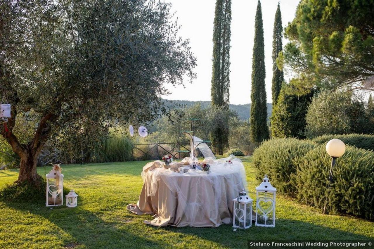 La Pesta Agriturismo Poggio Corbello מראה חיצוני תמונה