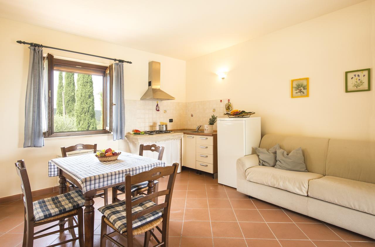 La Pesta Agriturismo Poggio Corbello מראה חיצוני תמונה