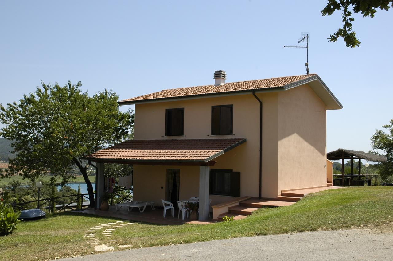 La Pesta Agriturismo Poggio Corbello מראה חיצוני תמונה